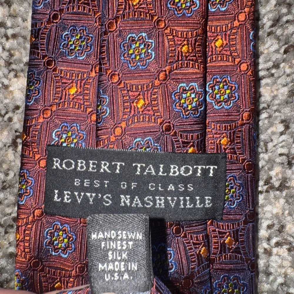 Robert Talbott Best of Class Silk Tie Burgundy Blue Geometric‎ Medallion USA